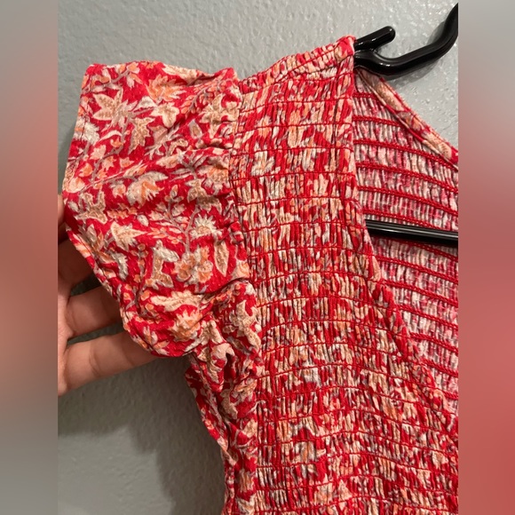 Loft Outlet Red Floral Babydoll dress with ruffled sleeves. Size Medium - Picture 13 of 14